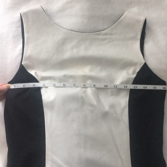 Women’s Dress, size small - Picture 4 of 5